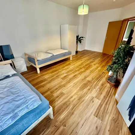 Apartment Tolle Fuer Gruppen Und Familien Mit Waschmaschine, Kueche