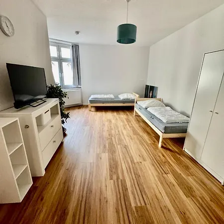 Tolle Fuer Gruppen Und Familien Mit Waschmaschine, Kueche Apartment *